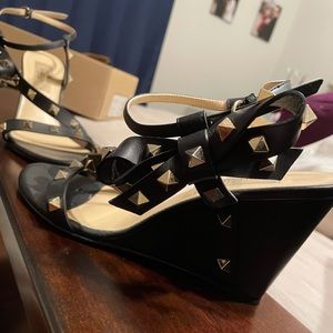Valentino size 37